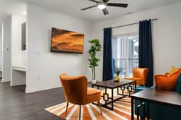 20mins DT Indy| Sleeps 5 | Radiant Vibes Spacious