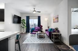 20 mins DT | Sleeps 5 | Purple Rain Spacious Gym