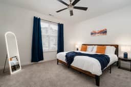 20 mins DT| Sleeps 10 | Decadent Haven Spacious Gym